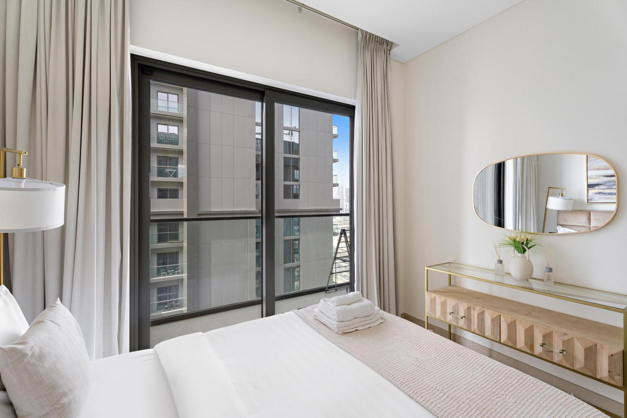 Beautiful 2 Bedroom Next To Business Bay - Sobha Creek Vista Dubaj Exteriér fotografie